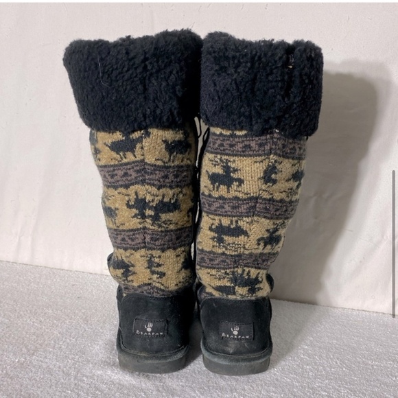 Bearpaw Black Tan Jacquard Deer Print Boots 8 - Picture 6 of 15